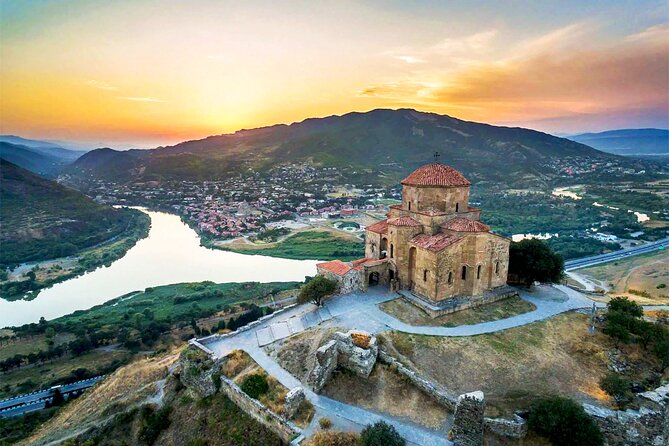 Group Tour: Must See of Georgia in 2 Days-Tbilisi-Jvari-Mtskheta - Visit Mtskheta and Jvari