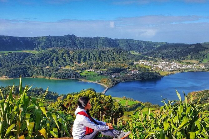 Guided Tours Sete Cidades and Lagoa Do Fogo Full Day - Traveler Considerations