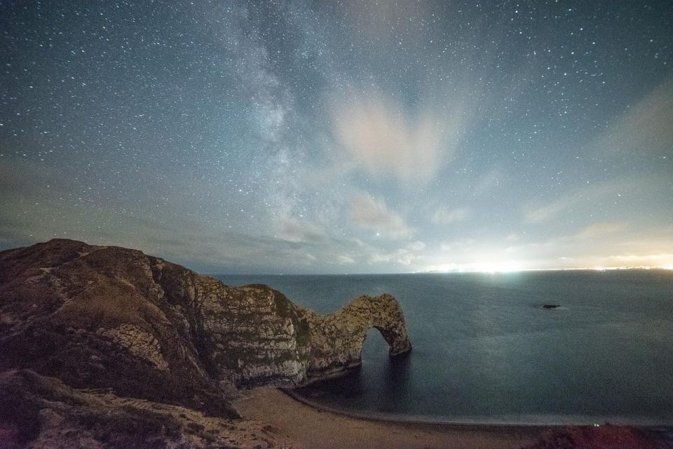 Jurassic Coast & Durdle Door Private Day Trip - Fossil-Rich Shores