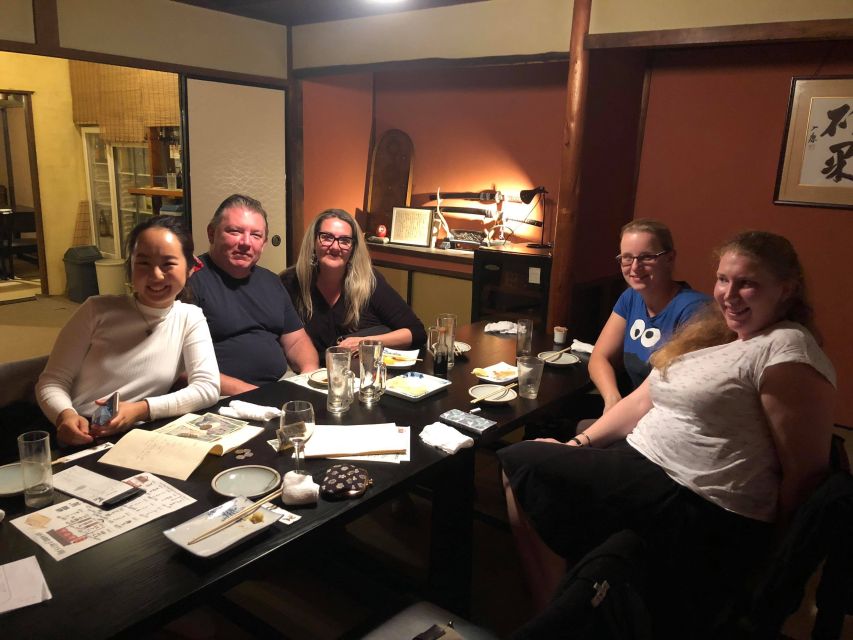 Kyoto: 3-Hour Night Foodie Tour in Gion - Meeting Point and Accessibility