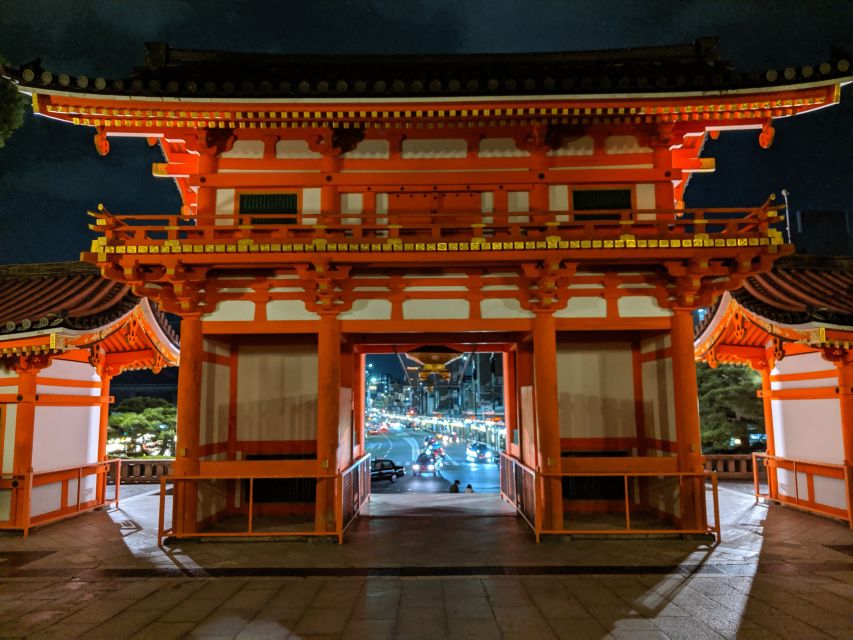 Kyoto: Gion Night Walking Tour - Scenic Walk