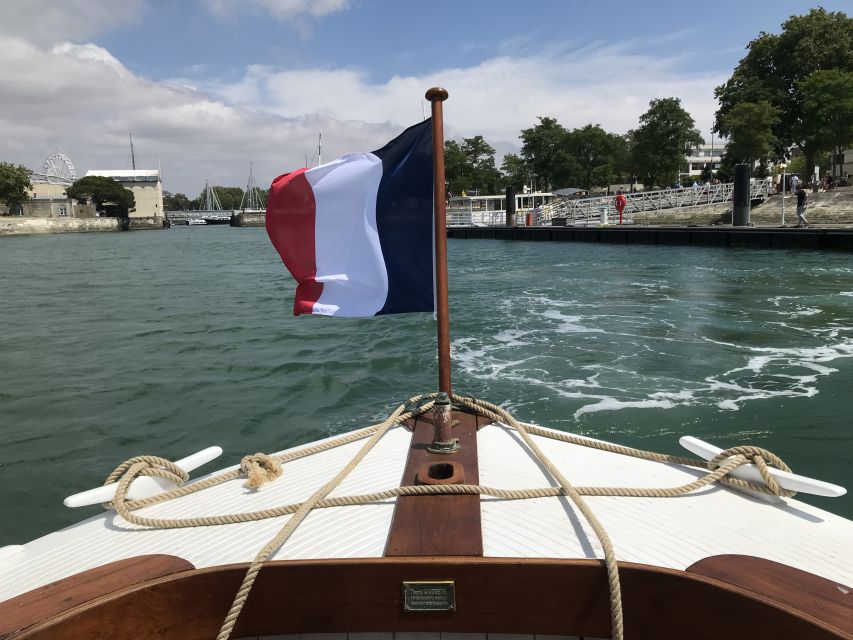 La Rochelle: The Minimes and Bay Boat Tour - Duration and Schedule