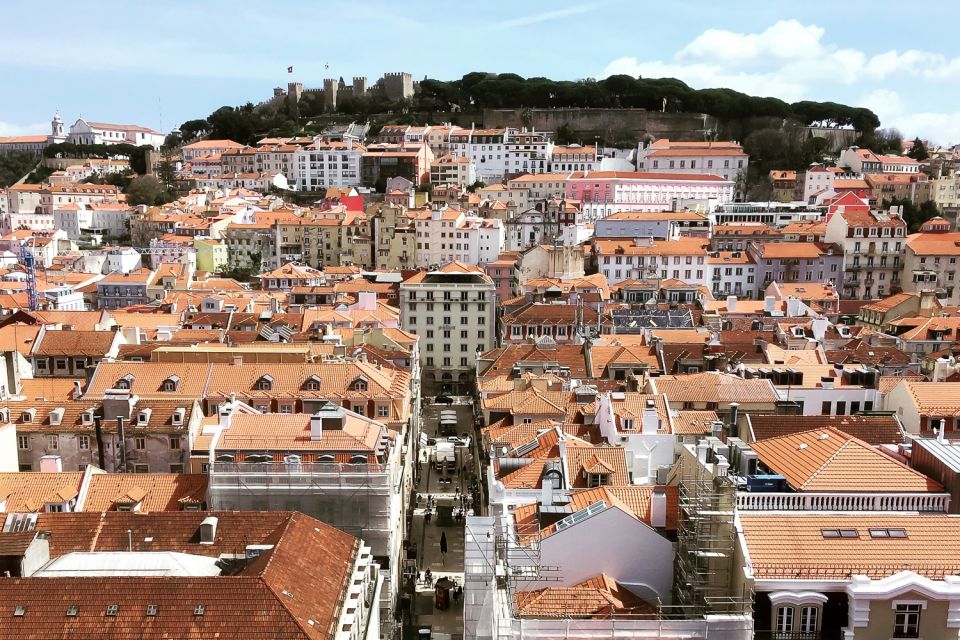 Lisbon: Old Quarter Highlights Tour - Stunning Church and Moorish Style