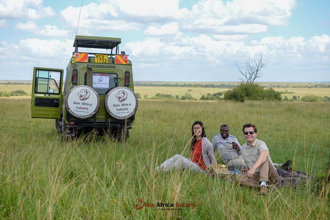 Multi Day Masai Mara Lake Nakuru Park Hellsgate Park Tour - Group Size and Transportation