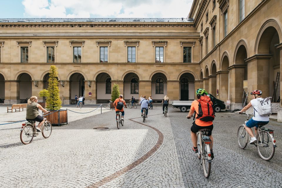 Munich 3-Hour Guided Bike Tour - Schwabing District Tranquility