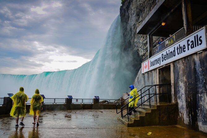 Niagara: Walking Tour + Tickets to Journey Behind the Falls and Skylon Tower - What to Expect