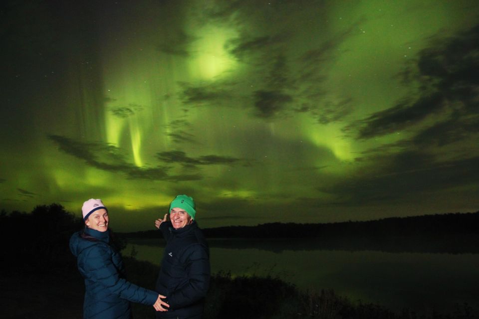 Northern Lights Hunting With BBQ and Photos, Small Group - Group Size and Duration