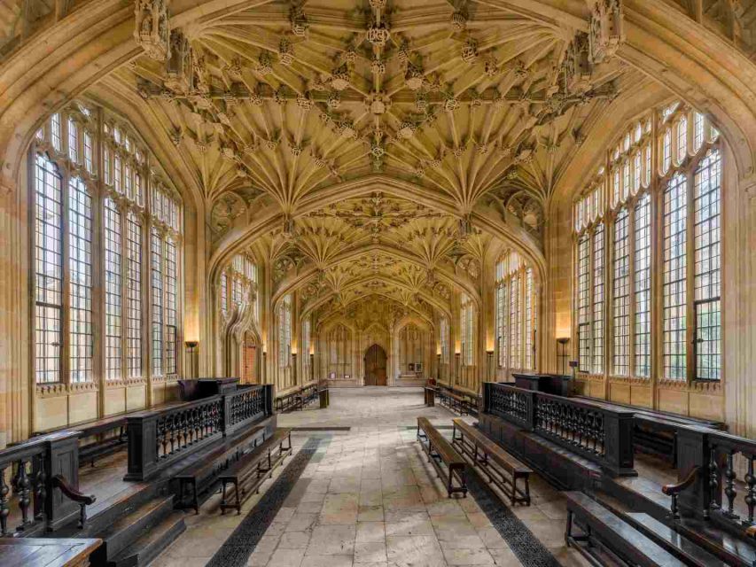 Oxford: Harry Potter Walking Tour Including New College - Christ Church Dining Hall