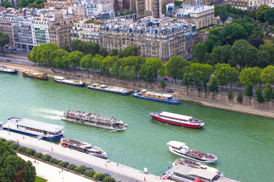 Paris: 1.5-Hour Segway Tour With River Cruise Ticket - Eiffel Tower