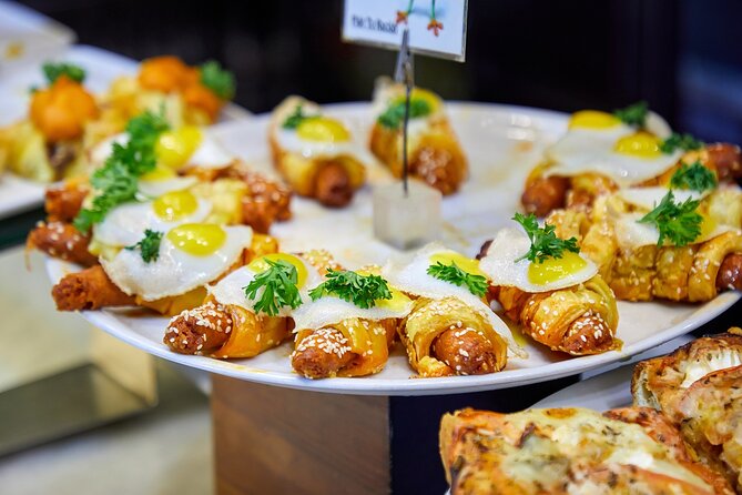 Pintxos Tasting in Bilbao Small Group or Private Walking Tour - Local Friendly Tour Guide