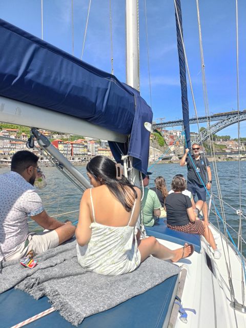 Porto: Exclusive Party Aboard a Charming Sailboat With Drinks - Booking Flexibility