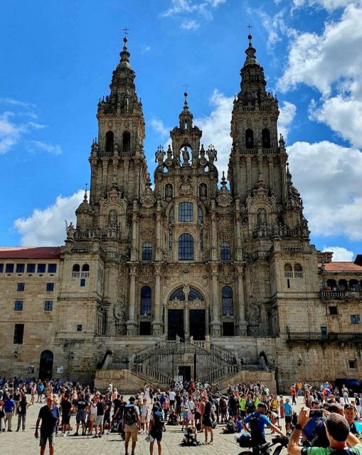 Porto: Trip to Santiago Compostela With up to 3 Stops on Way - Experiencing Ponte De Lima