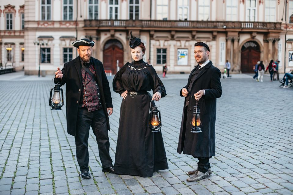 Prague: Ghosts and Legends Nighttime Guided Walking Tour - Exploring Pragues Haunted History