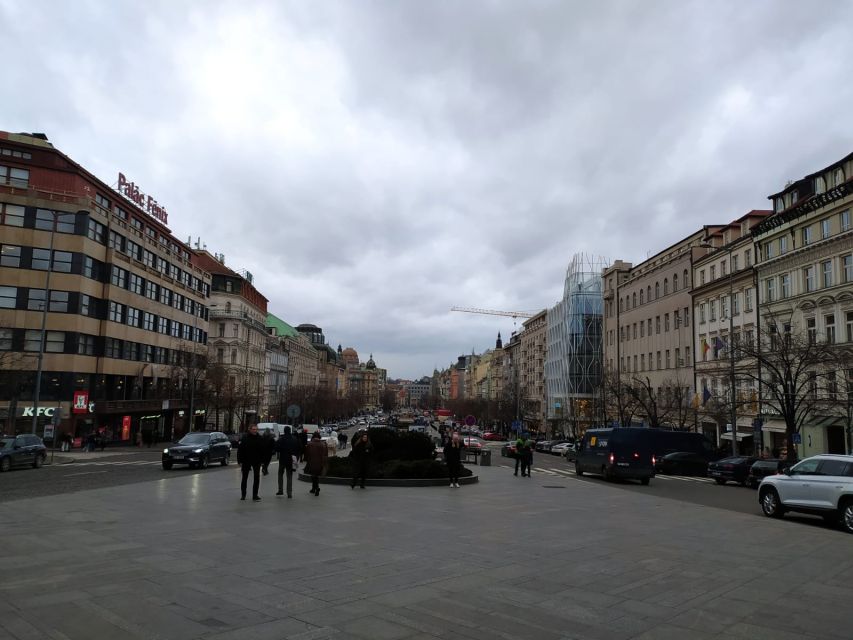 Prague: Historical Walking Tour With Focus on World War 2 - Czech Resistance During Occupation