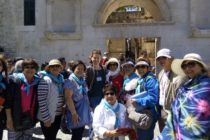 Private Walking Tour in Split Old Town (ENG, FRA, ITA, ESP) - Historic Sights and Attractions