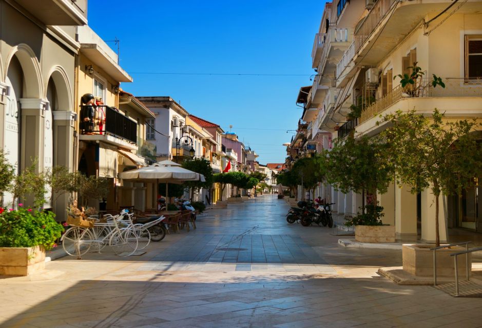 Private Walking Tour - Zante Town - Tomb of Andreas Kalvos