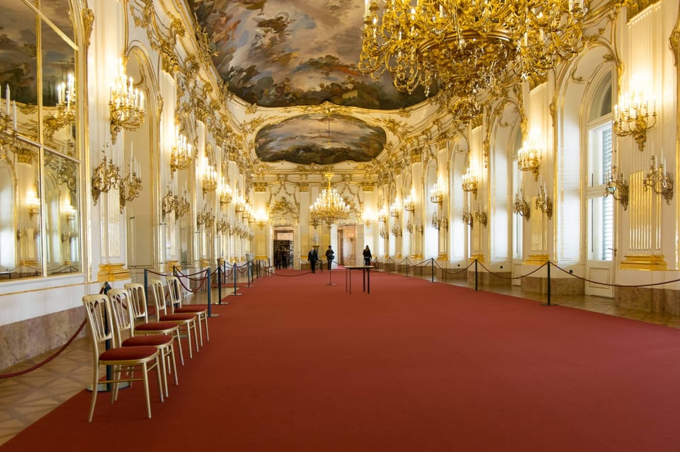 Schonbrunn Palace & Garden Tour With Hotel Pick up in Vienna - Hotel Pick-up Service