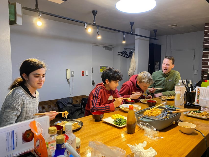 Shinjuku Tokyo: Authentic Japanese Home-Style Culinary Class - Class Features