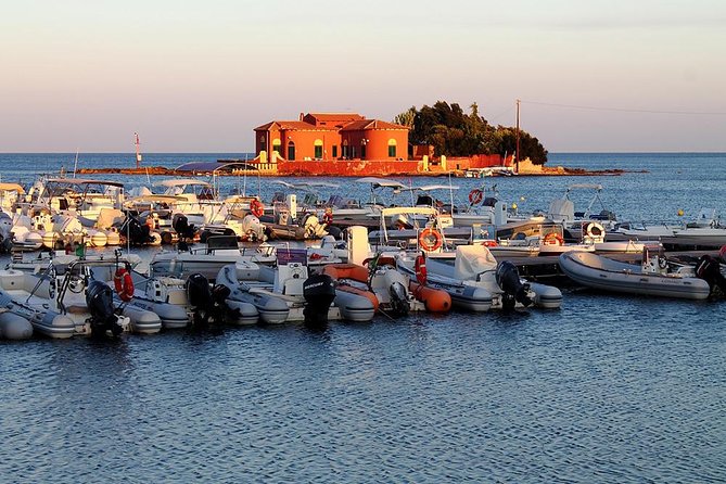 Sicily Boats - Private Tour for 4 People - Capopassero - Tafuri Castle