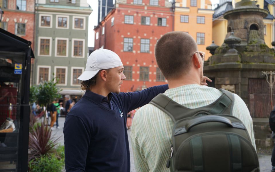 Stockholm: Walking Tour and Hop-on Hop-off Bus Tour - Exploring Old Town