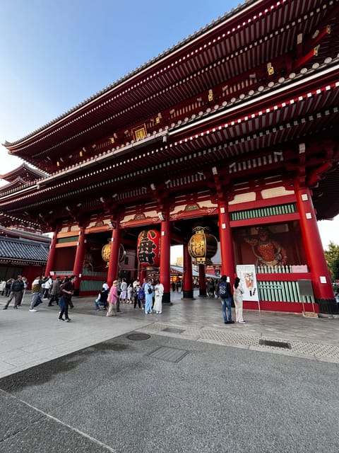 Tokyo : Asakusa Sensoji Temple 1 Hour Guided Tour - Tour Duration and Group Size