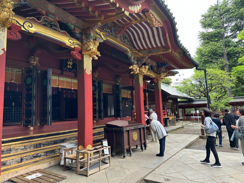 Tokyo : Old Town~Yanaka,Nezu~~Paint Your Own "Lucky Cat" - Exploring the Neighborhoods