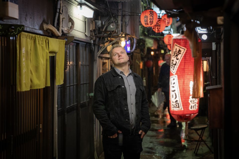 Tokyo Portrait Tour With a Professional Photographer - Frequently Asked Questions