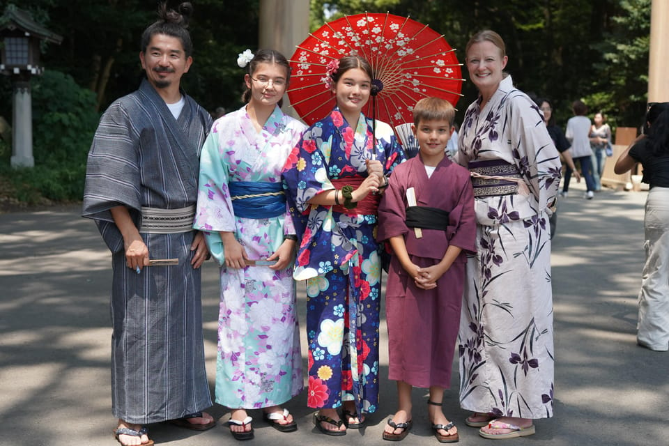 :Tokyo,Shibuya / Meiji Shrine Tour in Kimono. - Torii Gate