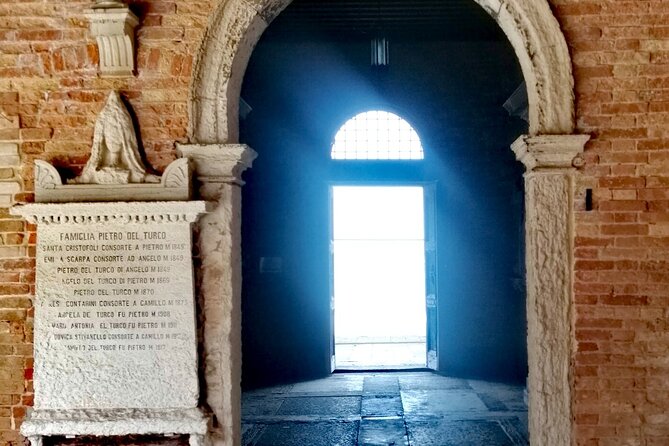 Venices Cemetery on San Michele Island Tour - Venitian Island Exploration