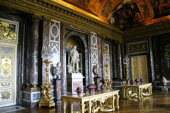 Versailles Palace and Trianon Guided Day Tour From Paris - Meeting Point and Ending