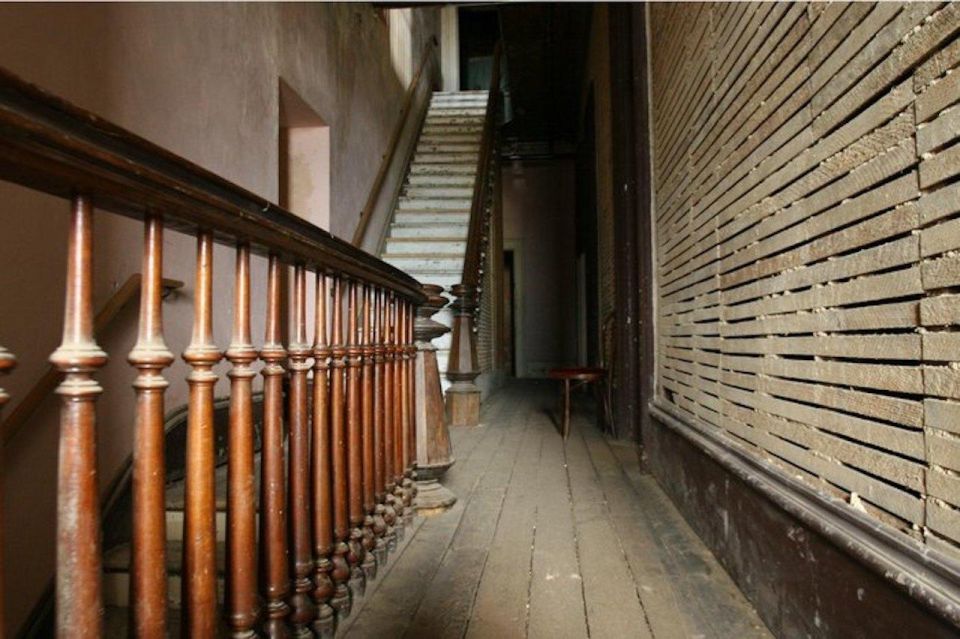 Virginia City: Wahoe Museum Haunted Tour - Exploring Shadowy Corners and Unexplained Tales