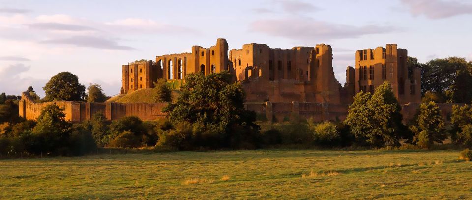 Warwickshire: The Explorer Pass by Shakespeares England - Historic Castles and Abbeys