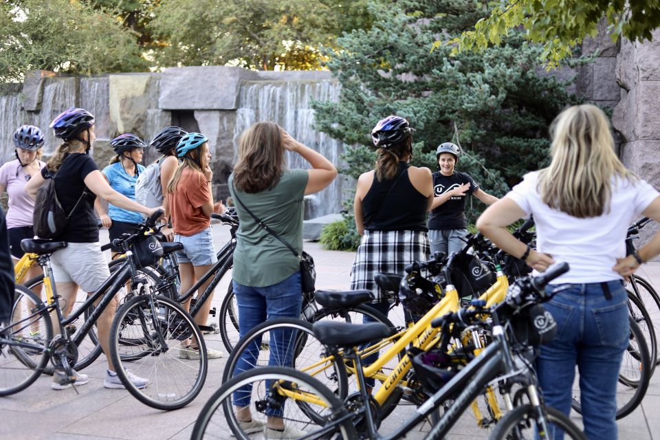 Washington DC: Monuments and Memorials Bike Tour - Experiencing the Monuments and Memorials