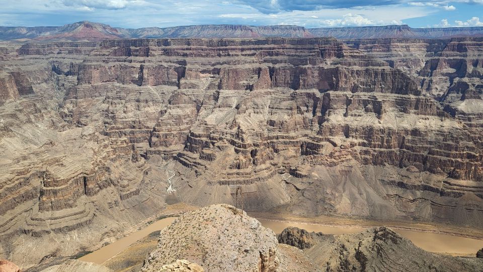 West Rim, Hoover Dam, Seven Magic Mountains - Grand Canyon West Rim