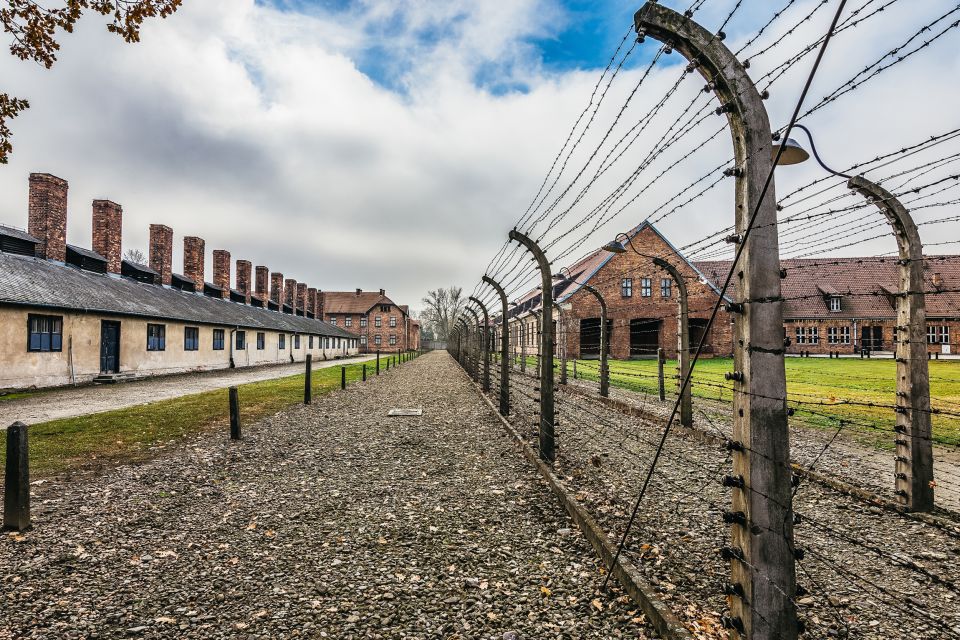 Auschwitz-Birkenau: Skip-the-Line Entry Ticket & Guided Tour - Guided Tour Experience