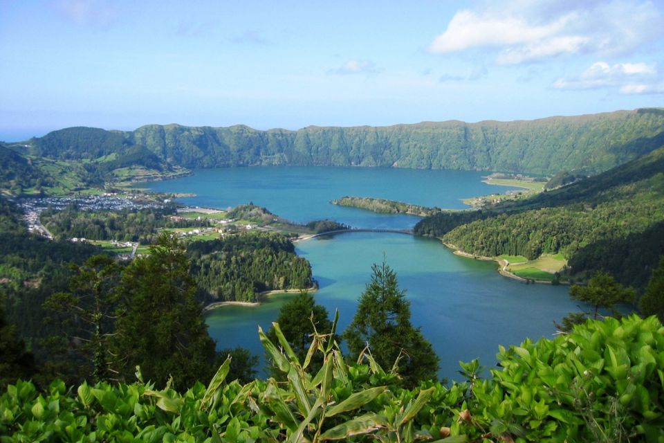 Azores: Sete Cidades Scenic Jeep Tour From Ponta Delgada - Cancellation Policy