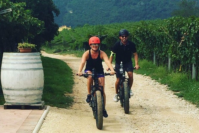 Bike Station Valpolicella: E-Bike Tour & Amarone Tasting - Cancellation Policy and Tour Ratings