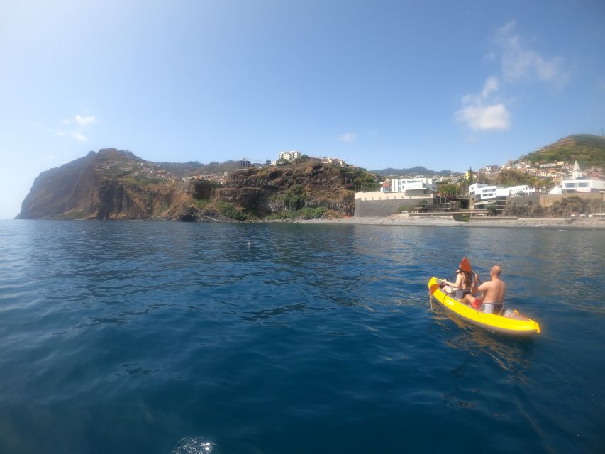 Câmara De Lobos: Private Guided Kayaking Tour in Madeira - Location and Activity