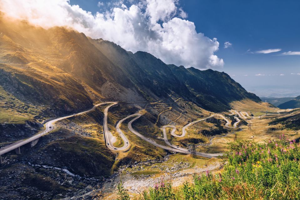 Day Trip to Transfagarasan - Exploring Curtea De Arges Monastery