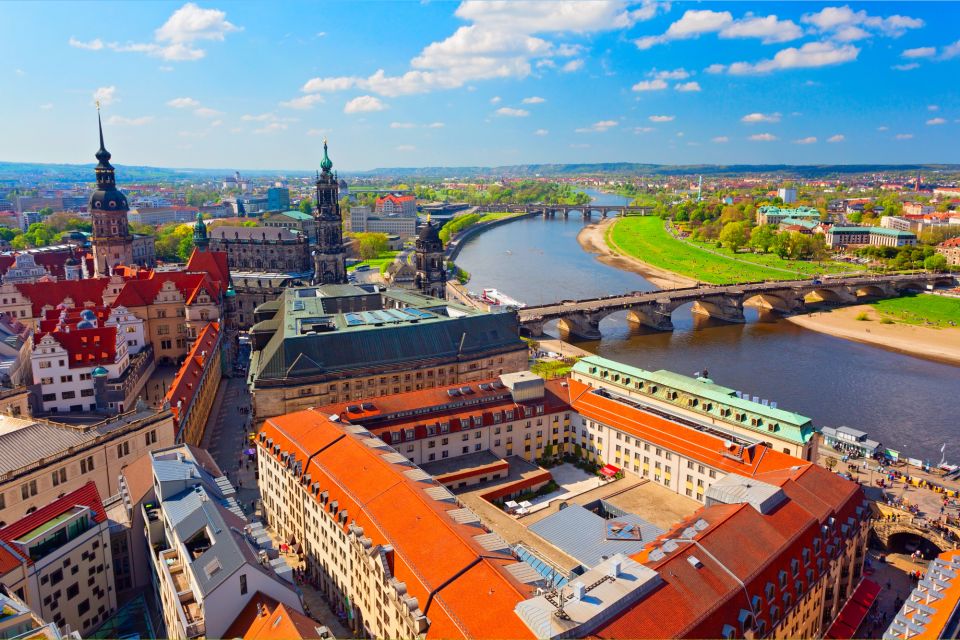 Dresden: First Discovery Walk and Reading Walking Tour - Exploring the City on Foot