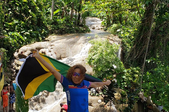 Dunns Falls and Blue Hole Daytrip With Lunch From Montego Bay & Trelawny - Traveler Reviews and Feedback