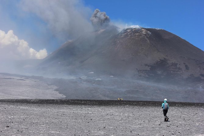 Etna Excursions Summit Craters (2900) With Volcanological Guides - Guidetna.It - Pricing and Booking Details