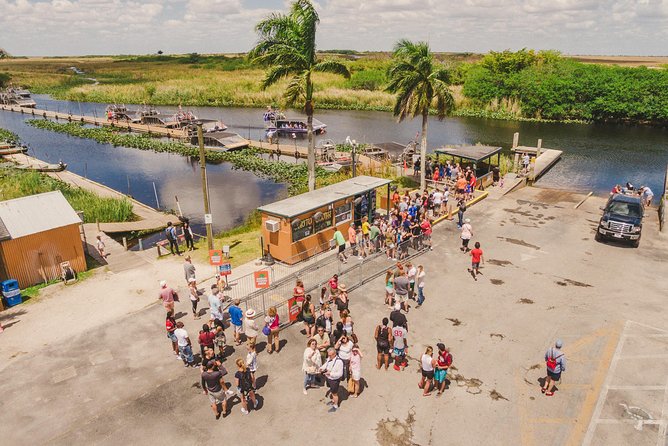 Everglades VIP Airboat Tour With Transportation Included - Safety and Considerations