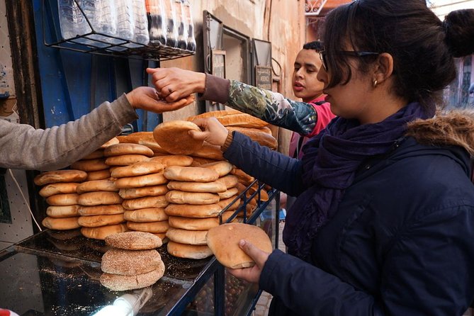 Experience Marrakech: Visit Market and Cook Traditional Tajine - Exploring the Local Souq