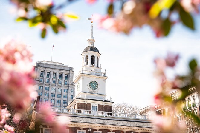 Explore Philadelphia: Founding Fathers Walking Tour - Betsy Ross and Americas Oldest Street