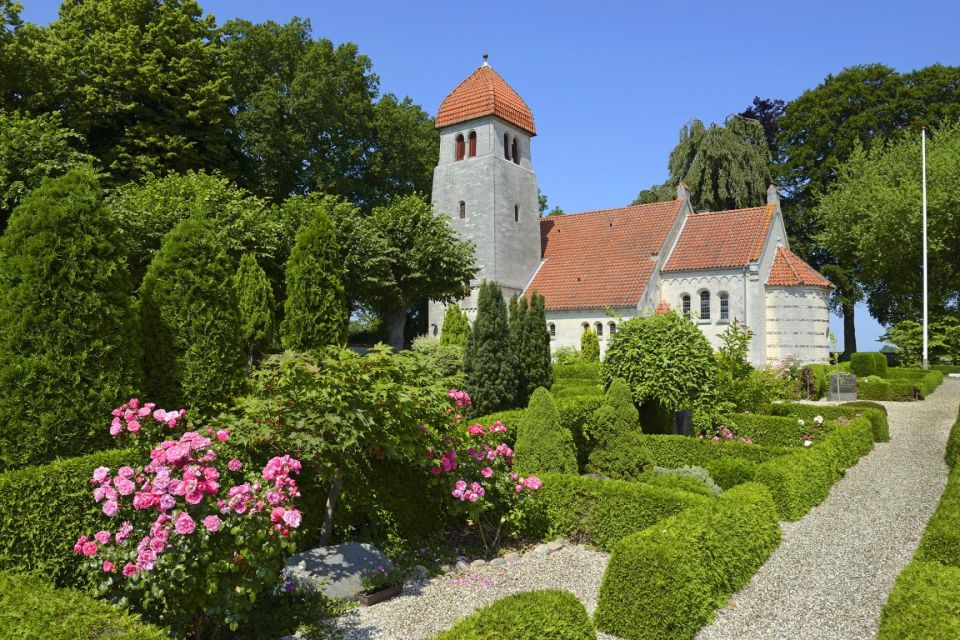 Fast-Track UNESCO Stevns Klint - Copenhagen Day Trip by Car - Castle Courtyard Access Limitations