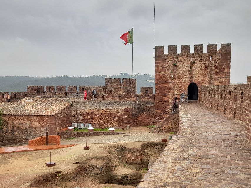 From Albufeira: Private Tour To Silves Castle and Monchique - Optional Local Lunch