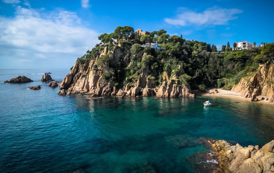 From Barcelona: Costa Brava Day Tour With Lunch - Exploring the Medieval Village