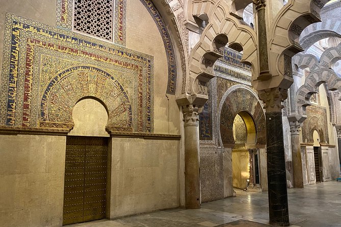 Guided Tour of the Mosque-Cathedral in Private Tickets Included - Accessibility and Amenities