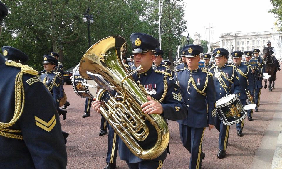 Half Day London Private Tour With Entry to Westminster Abbey - Professional Driver and Vehicles